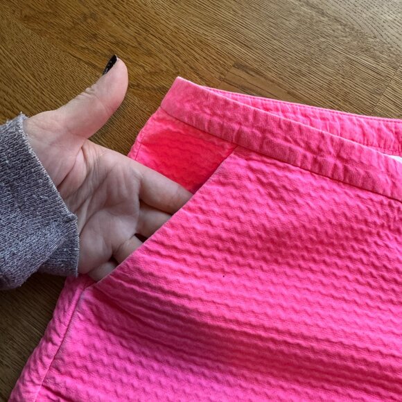 Lilly Pulitzer Pink Textured Shorts Size 4 - Picture 5 of 13